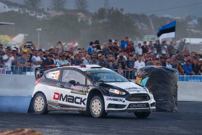 オット・タナク（フォード・フィエスタRS WRC）