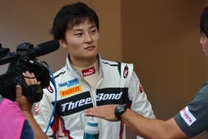 4位フィニッシュの山下は表彰台を見据える。「もうひとついければ良かったですが、満足しています」という。
