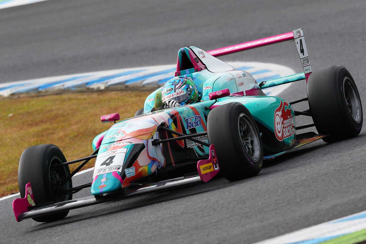 2016年シーズンにフィールドモータースポーツが走らせたグッドスマイル　初音ミク　F110