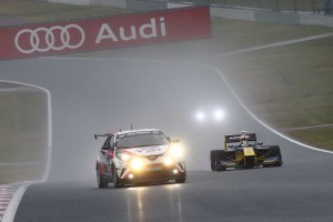 トヨタC-HR Racing