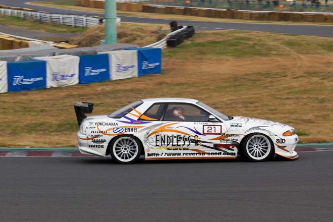 スーパーチュナーズバトルに参戦したリバース／高久スカイラインGT-R