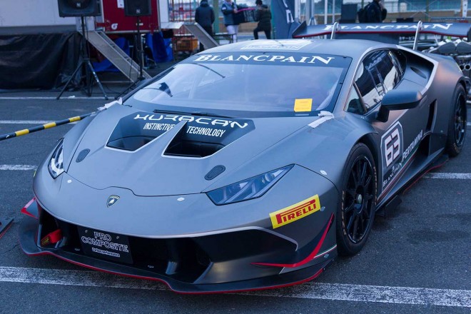 スピード×サウンド トロフィーにはブランパンGTのデカールが貼られたランボルギーニ・ウラカンGT3もお目見えした