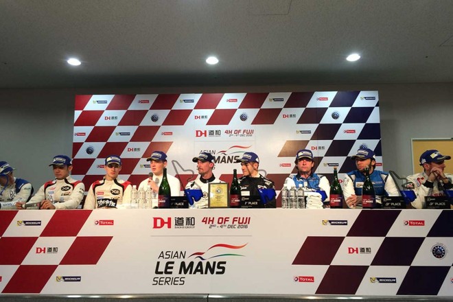 LMP2クラス上位3チームによる記者会見