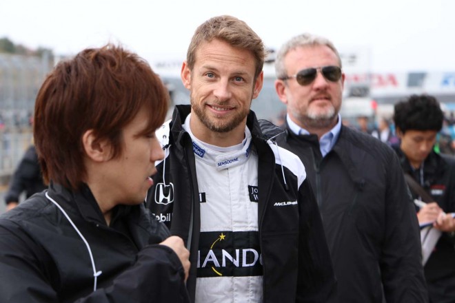 8年ぶりにサンクスデーに登場したジェンソン・バトン