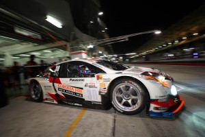 30号車トヨタ・プリウスGT