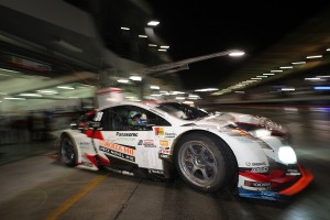 aprの30号車トヨタ・プリウスGT