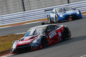 MOTUL AUTECH GT-R