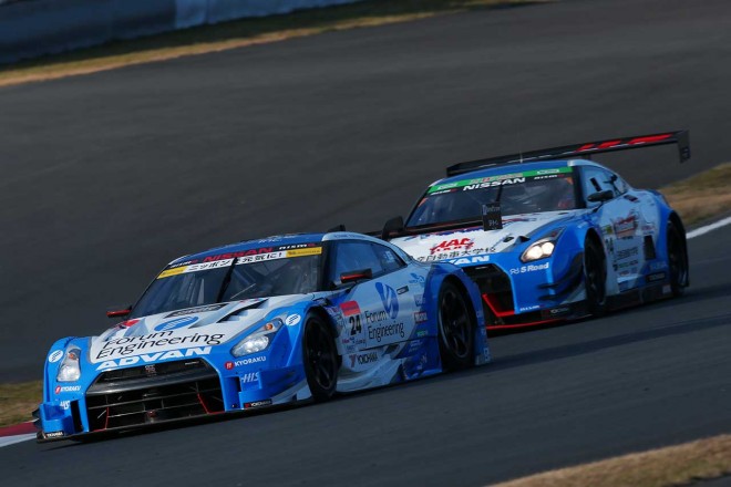 フォーラムエンジニアリング ADVAN GT-R