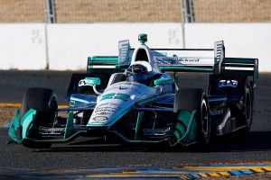 2016年シーズン、16戦中10勝という圧倒的成績を残したチーム・ペンスキー