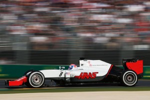 華々しいデビューを飾るも、カラーリングの華やかさはイマイチ