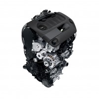 DS 4パフォーマンス・ラインには2.0リッター BlueHDiクリーンターボ ディーゼルが搭載される