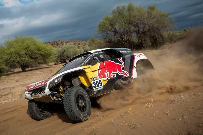 セバスチャン・ローブ（プジョー3008DKR）