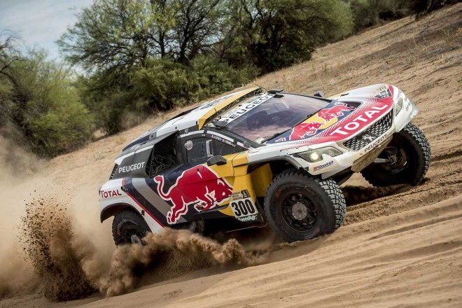 ダカール通算13度目の勝利を手にしたステファン・ペテランセル