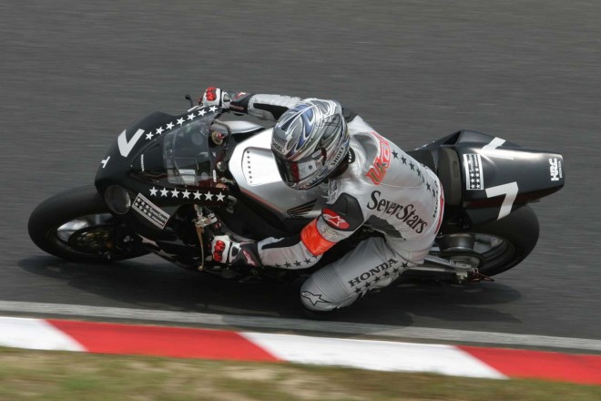 ホンダ CBR1000RRW 2004年