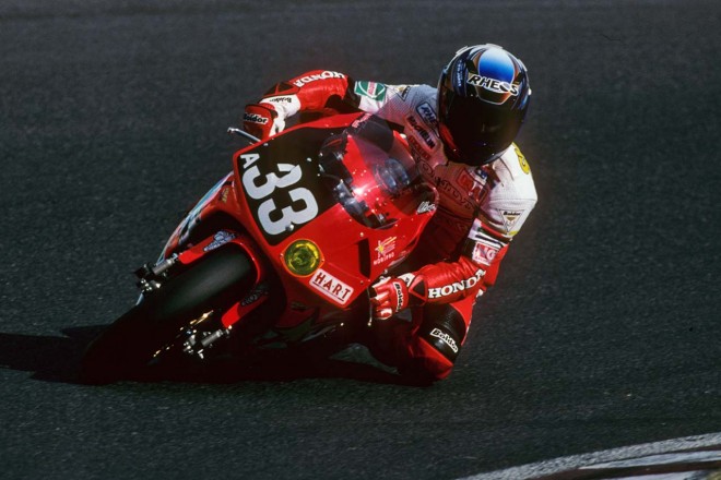 ホンダ RVFRC45 1997年