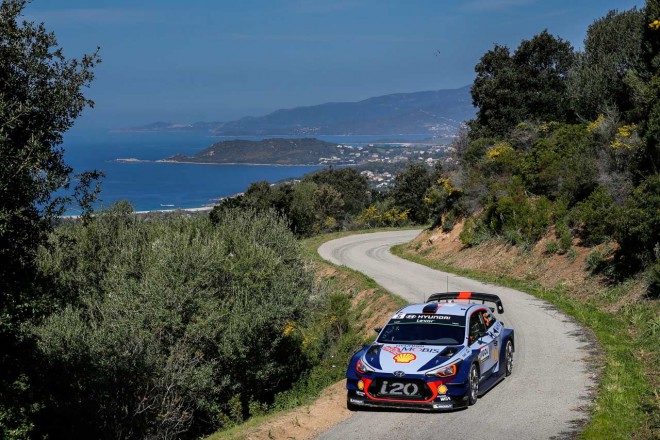 ティエリー・ヌービル（ヒュンダイi20クーペWRC）