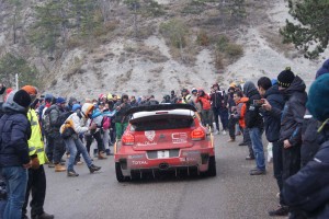 シトロエンのステファン・ルフェーブルもかなりの人気。