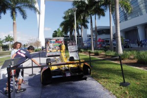 インディカーの展示