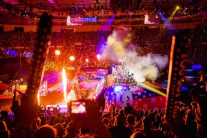 欧州・豪州で人気を博す『ナイトロ・サーカス』