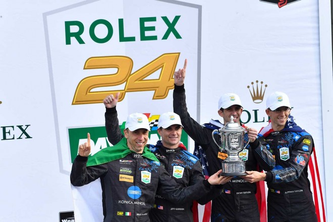 優勝した10号車キャデラックDPi-V.Rのリッキー・テイラー／ジョーダン・テイラー／マックス・アンジェレッリ／ジェフ・ゴードン