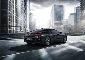 BMW iの特別限定車『BMW i8 Protonic Dark Silver（プロトニック・ダーク・シルバー）』