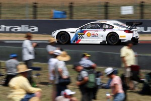ウォーケンホルストの99号車M6 GT3は、予選中のクラッシュにより明日のレースを棄権することに