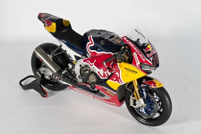 SBK仕様のCBR1000RRファイヤーブレードSP2／レッドブル・ホンダ・ワールド・スーパーバイク・チーム