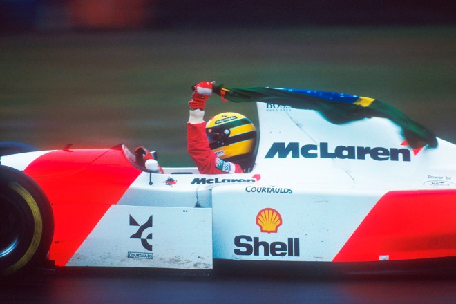 93年のドニントンもセナの名レースのひとつだ