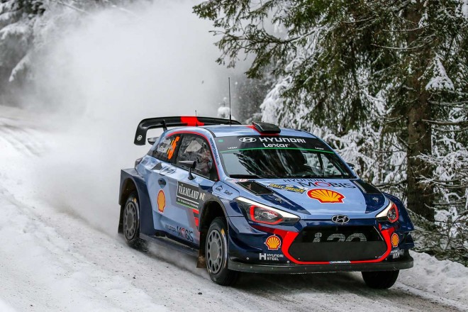 WRC第2戦スウェーデン ティエリー・ヌービル（ヒュンダイi20クーペWRC）