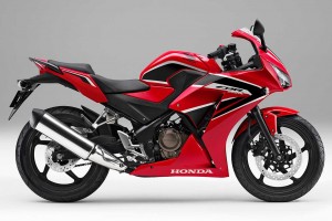 CBR250R(ミレニアムレッド)