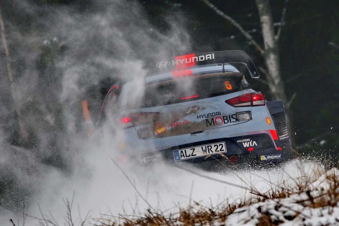WRC第2戦スウェーデン ティエリー・ヌービル（ヒュンダイi20クーペWRC）