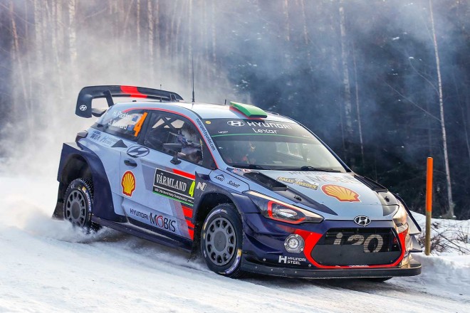 ヘイデン・パッドンが操るヒュンダイi20クーペWRC