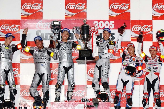 2005年鈴鹿8耐表彰式