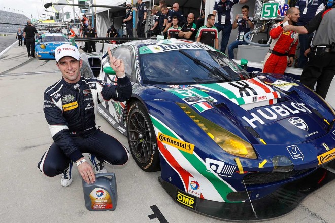 2017年のデイトナ24時間でGTDクラスポールポジションを獲得したアレッサンドロ・ピエール・グイディ