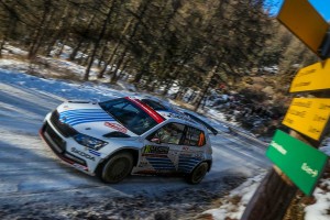 ミケルセンは17年WRC第1戦のWRC2にシュコダから参戦。独走して優勝している