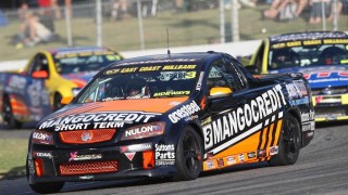 昨季まで開催され人気を博した「V8ユート」はセダン派生型ピックアップがメイン