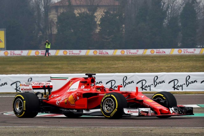 フェラーリ SF70H