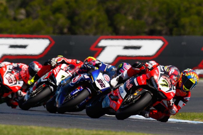 チャズ･デイビス（ドゥカティ）とアレックス･ロウズ（ヤマハ）