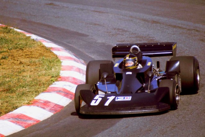 デモランを予定しているコジマKE007