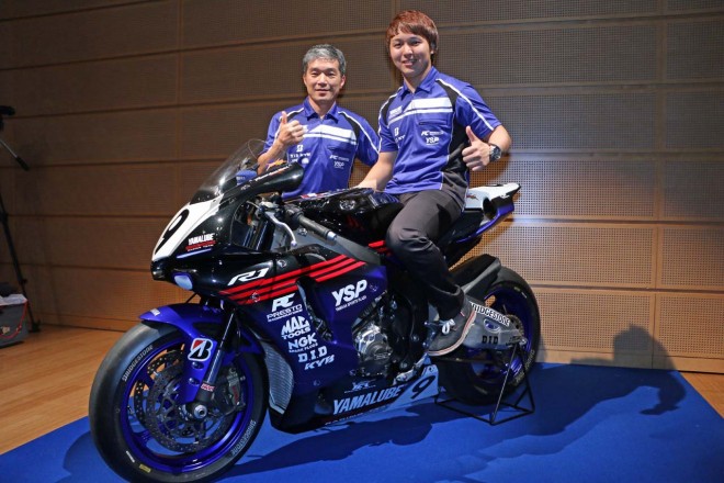 難波恭司監督（左）、藤田拓哉（右）