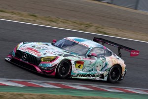 鈴鹿でテストを行ったグッドスマイル 初音ミク AMG