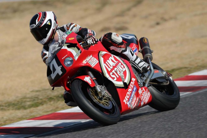 玉田誠駆るホンダRVF／RC45