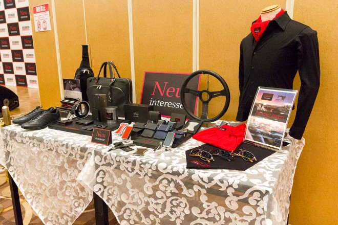 会場にはノイインテレッセブランドのアイテムも展示