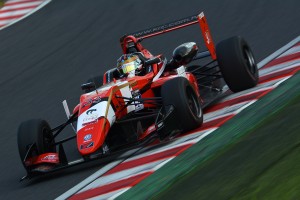 イェ・ホンリー(KRC with B-Max F315)