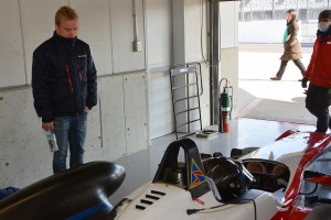 片山義章(OIRC F315)には、フェリックス・ロゼンクビストがコーチをした。