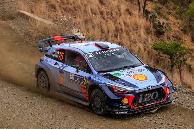 WRC第3戦メキシコ ティエリー・ヌービル（ヒュンダイi20クーペWRC）