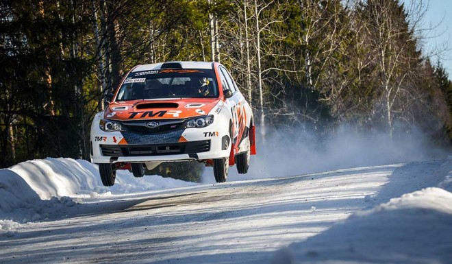 FRC第3戦 ヤルッコ・ニカラ／足立さやか（スバル・インプレッサWRX）