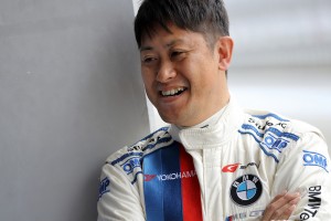 Studie BMW M6をドライブした荒聖治