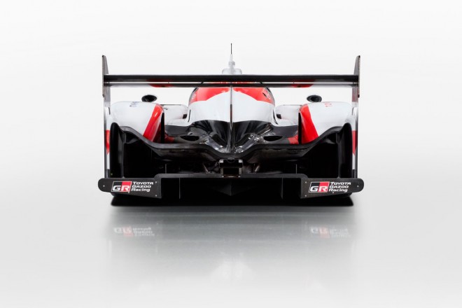 2017年型トヨタTS050ハイブリッド リヤカウルのデザインが変更され、デュフューザー上部の開口部の面積が大きくなった