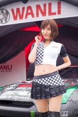 草加もな WNALIガールズ／2017D1GPの写真①
